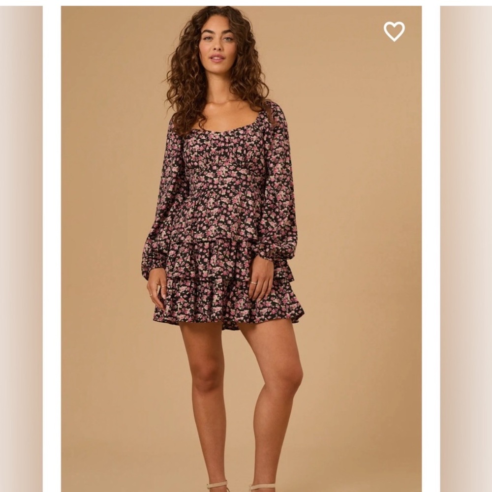 New with tags Altar’d state Taya tiered mini dress